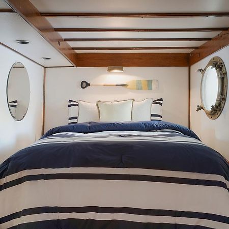 The Covington Houseboat Bed & Breakfast Saint Paul Luaran gambar