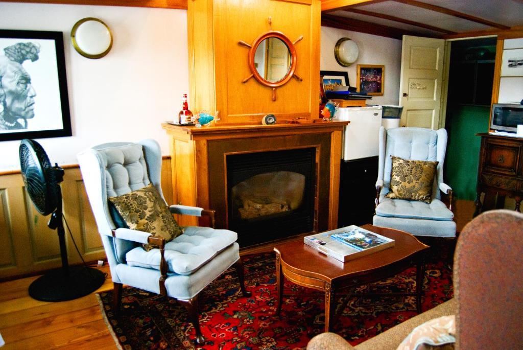 The Covington Houseboat Bed & Breakfast Saint Paul Luaran gambar