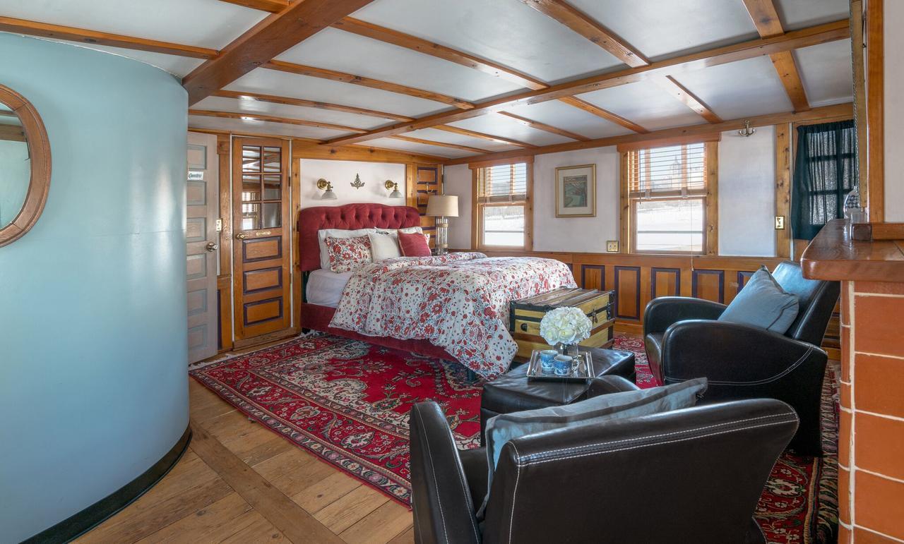 The Covington Houseboat Bed & Breakfast Saint Paul Luaran gambar