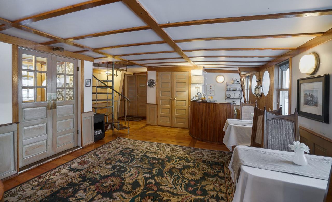 The Covington Houseboat Bed & Breakfast Saint Paul Luaran gambar