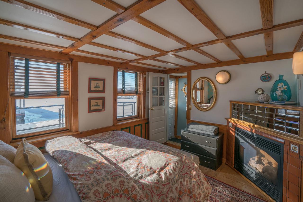 The Covington Houseboat Bed & Breakfast Saint Paul Luaran gambar